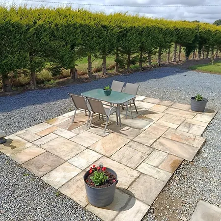 The Feathered Nest At The Cracked Hen ベッド・アンド・ブレックファスト