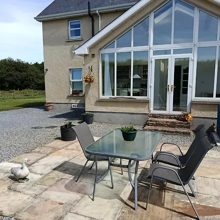 ベッド・アンド・ブレックファスト The Feathered Nest At The Cracked Hen